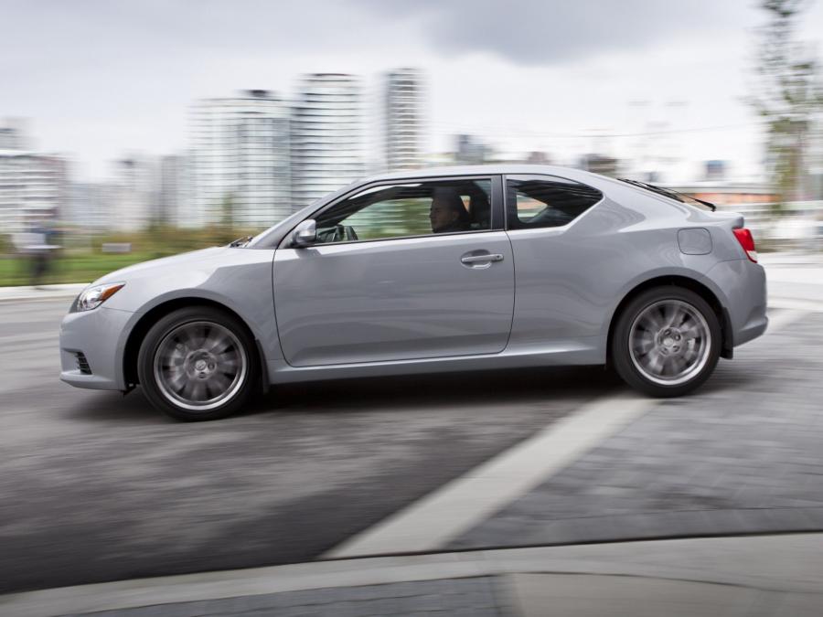  Scion tC 2010 года  (фото 17 из 29)